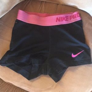 Nike pros size extra small (XS)